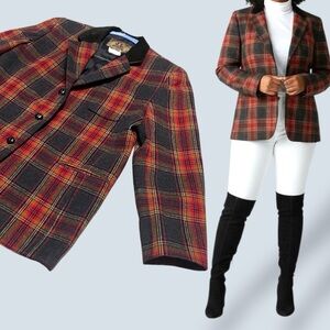 J.L. Colebrook Wool Blazer Suede Lapel. The color combo 👏🏾 I’ve dry cleaned it!